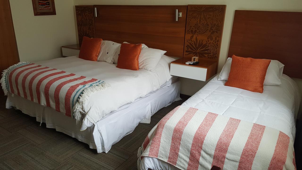 Hotel Origenes Вальенар Экстерьер фото