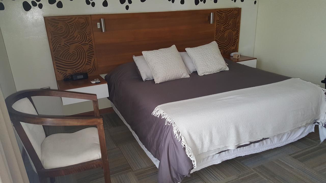 Hotel Origenes Вальенар Экстерьер фото